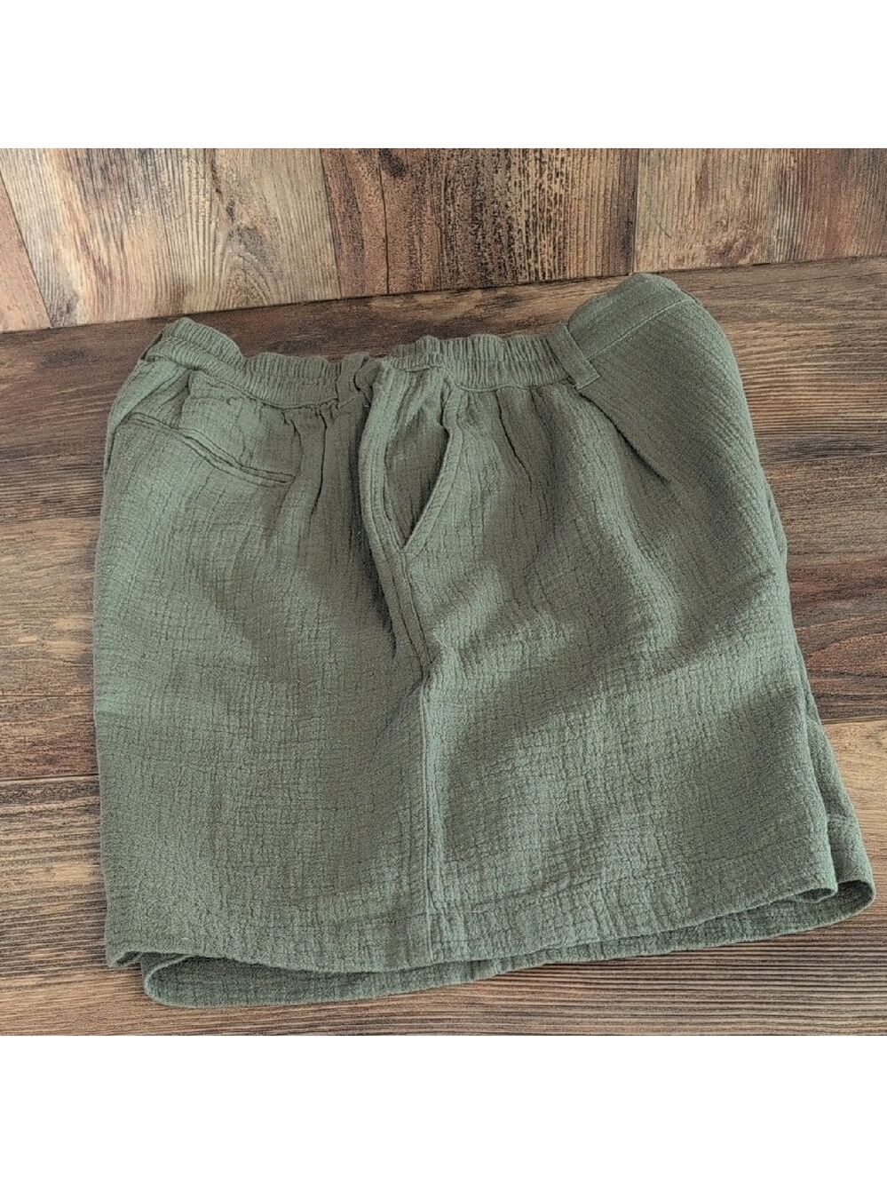 Aerie Textured Women's Bermuda Dress Shorts M NWT 216JH